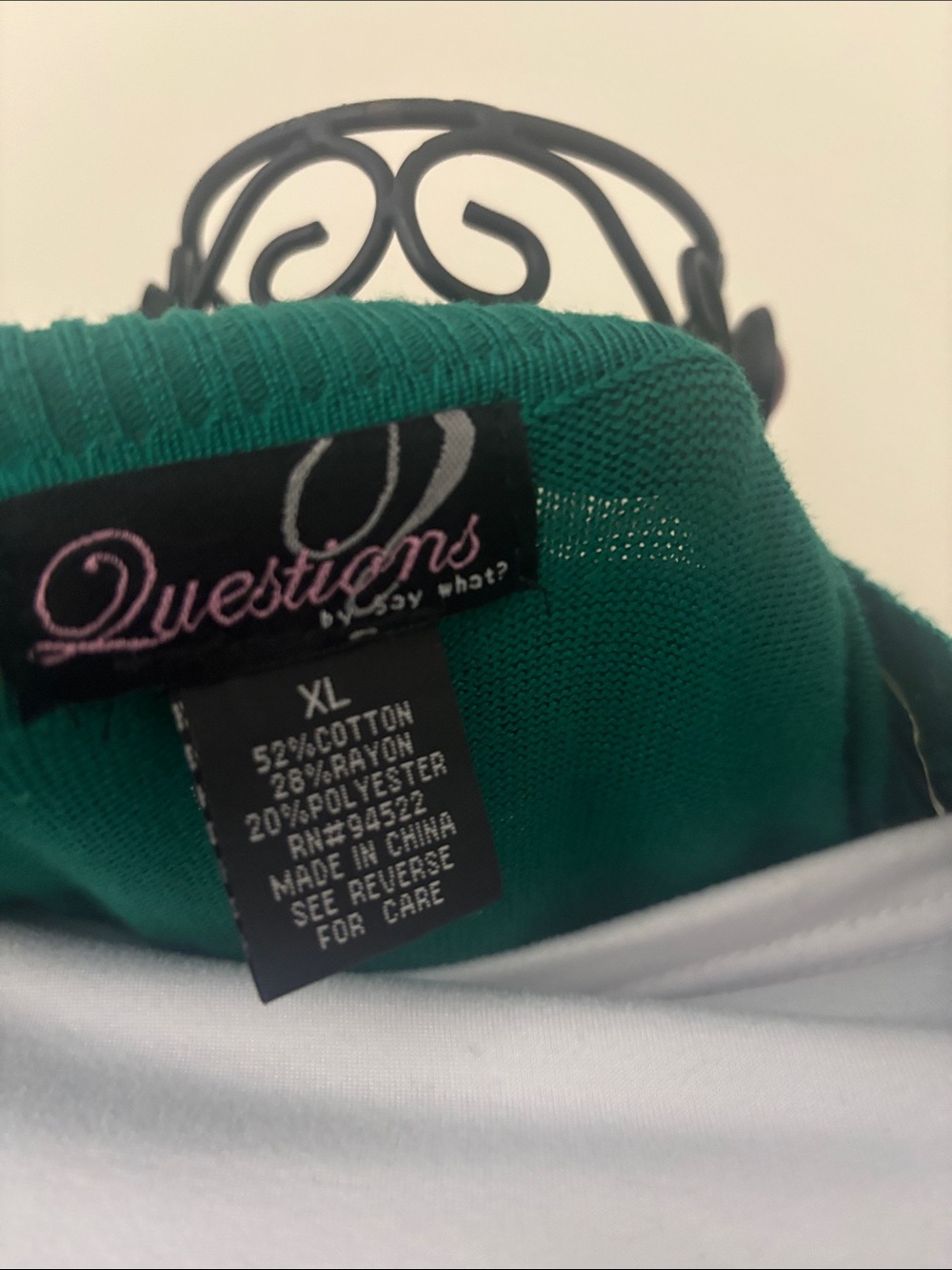 Sweater - Picture 5 of 6
